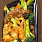 Best S21. Broccoli with Chicken, Beef and Shrimp in Philadelphia, PA