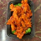 Best White Meat General Tso's Chicken in Glyndon, MD
