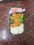 Best CHICKEN W/ BROCCOLI in Glyndon, MD