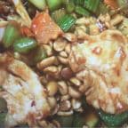 Best Kung Pao Chicken (Lunch) in Fayetteville, NC