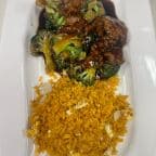 Best 芥蓝牛 Beef w. Broccoli (Lunch) in Watkins Glen, NY