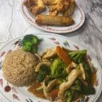 Best Chicken with Broccoli (Combo Plate)芥兰鸡。（套餐） in Victoria, TX