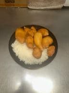 Best Sweet & Sour Chicken (Lunch) in Roseland, NJ