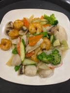 Best Seafood Delight with Mix Vegetables in Katy, TX