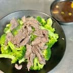 Best Steamed Beef w. Broccoli in Watertown, MA