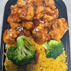 Best 14.General Tso's Chicken Combo Platter（左宗鸡） in South Windsor, CT