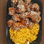 Best 13.Sesame Chicken Combo Platter（芝麻鸡） in South Windsor, CT