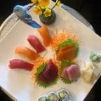 Best Sushi & Sashimi Combo (Lunch) in Warren, NJ