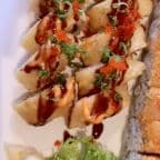 Best Godzilla Roll in Brooklyn, NY