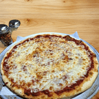 Best Large Thin Crust Cheese Pizza in Sherman Oaks, CA