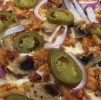 Best Spicy BBQ Chicken Halal Pizza in Newark, CA
