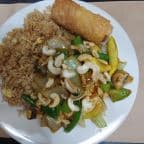 Best L08. Chicken with Cashew Nuts Lunch Special in Houston, TX