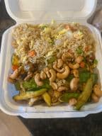 Best (D).Chicken w. Cashew Nuts in Corpus Christi, TX