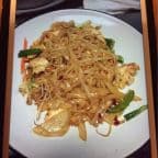 Best Pad Thai with Chicken in Edgewood, KY