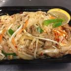 Best Pad Thai with Beef in Edgewood, KY