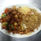Best General Tso's Chicken (Lunch) in White Bear Lake, MN