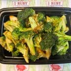 Best Broccoli with Garlic Sauce in Manchester, CT