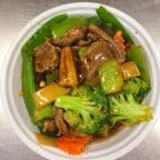 Best Beef with Garlic Sauce in Manchester, CT