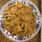 Best Shrimp Lo Mein Or Chow Fun in Springfield, OR