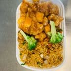 Best C31. Orange Chicken (Dinner Combo) in Woodbury, CT
