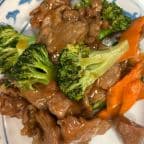 Best 31. Beef with Broccoli (Lunch) 芥兰牛（午） in Dacula, GA