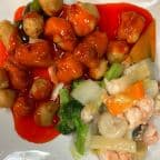 Best Shrimp with Chinese Vegetable and Sweet and Sour Pork (Special Dinner For One) in Dacula, GA