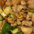 Best 15. Chicken with Cashew Nuts (Lunch) 腰果鸡（午） in Dacula, GA