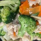 Best K9. Chicken with Broccoli 芥兰鸡 in Dacula, GA
