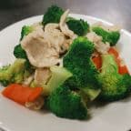 Best Steam Chicken w. Broccoli in Brockport, NY