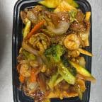 Best House Special Chop Suey本楼炒碎 in Tallahassee, FL