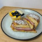 Best Monte Cristo Sandwich in Oakland, CA