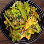 Best Broccoli, Snow Peas and String Beans in Garlic Sauce in Washington, DC