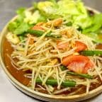 Best Som Tum Green Papaya Salad in Los Angeles, CA