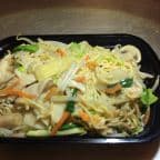 Best Q. Chicken Lo Mein in Southfield, MI