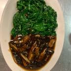 Best Spinach with Portobello Mushroom in Algonquin, IL