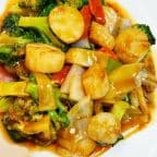 Best Scallops with Vegetables in Freeport, ME