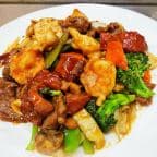 Best Four Happiness in Freeport, ME