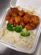 Best General Tso's Chicken in Flowood, MS