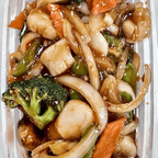 Best Scallops with Mixed Chinese Vegetables 杂菜干贝 in Alexandria, KY