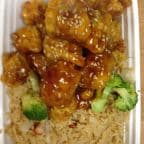 Best Sesame Chicken (Combination Platter) in Danbury, CT