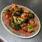 Best Shrimp with Broccoli in Lawrenceville, GA