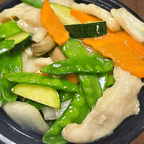 Best Chicken w. Snow Peas (White Sauce) in Hatfield, PA