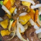Best 芒果牛 Beef with Mango in Chicago, IL