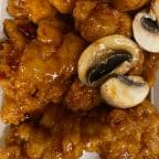 Best 左几菇:Spicy General Tso's Chicken w. Fresh Mushrooms in Aliquippa, PA