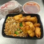 Best Sweet and Sour Chicken (Combo Plate) in Wrightstown, NJ