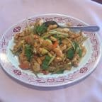 Best Chicken w. Garlic Sauce in Midlothian, VA