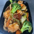 Best Four Seasons in Garlic Sauce in Coral Springs, FL