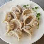 Best D27. ** 牛肉馅饺 Beef Dumplings (6 pcs) in Milford, CT