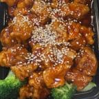 Best Sesame Chicken in Lakewood, OH