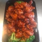 Best General Tso's Chicken in Lakewood, OH